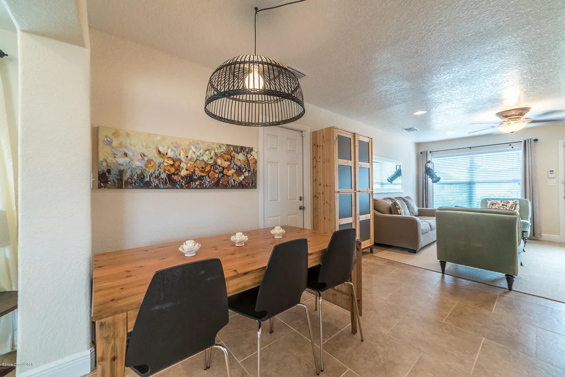 Photo of 280 Albatross Drive