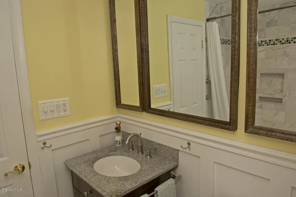 Photo of 945 Cristobal Drive