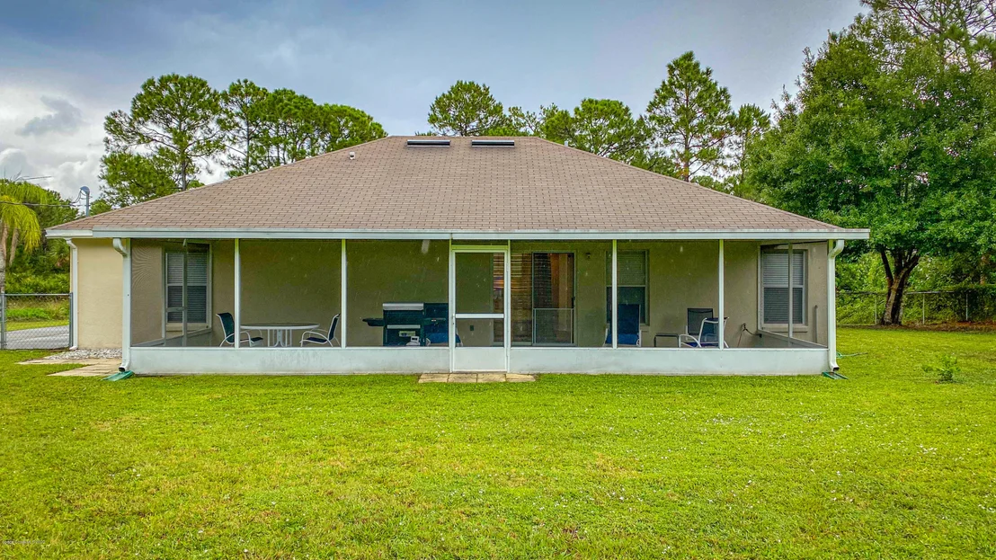 Photo of 2736 Fields Avenue SE