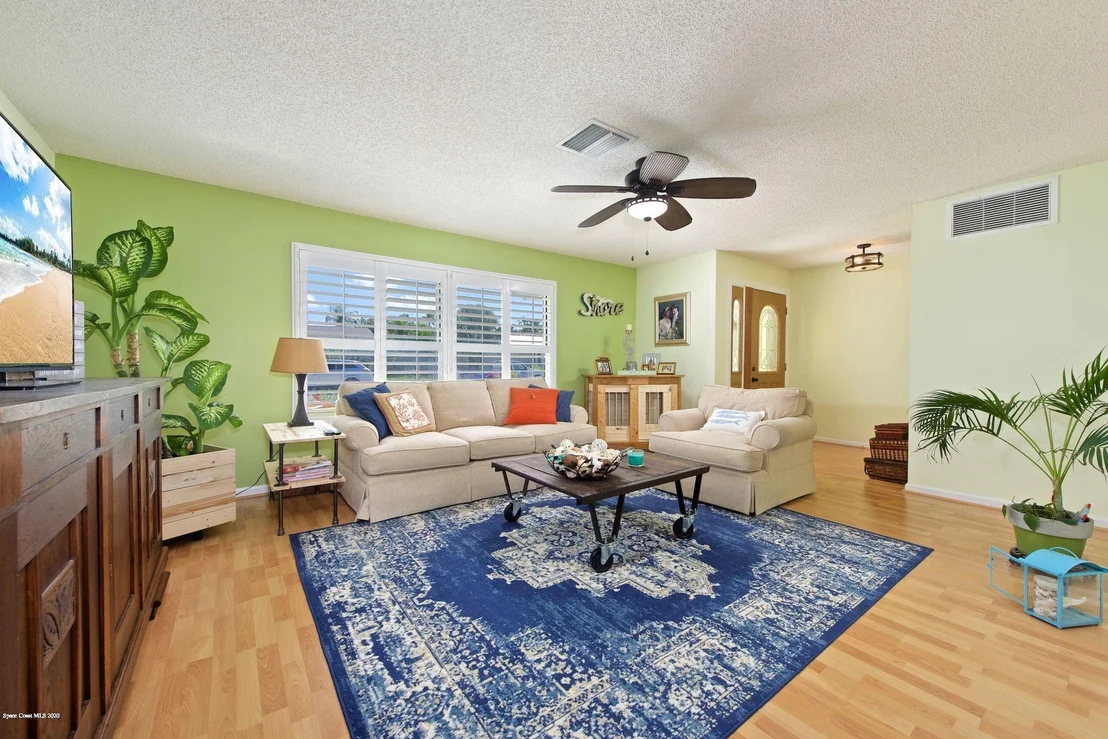 Photo of 770 Hibiscus Drive