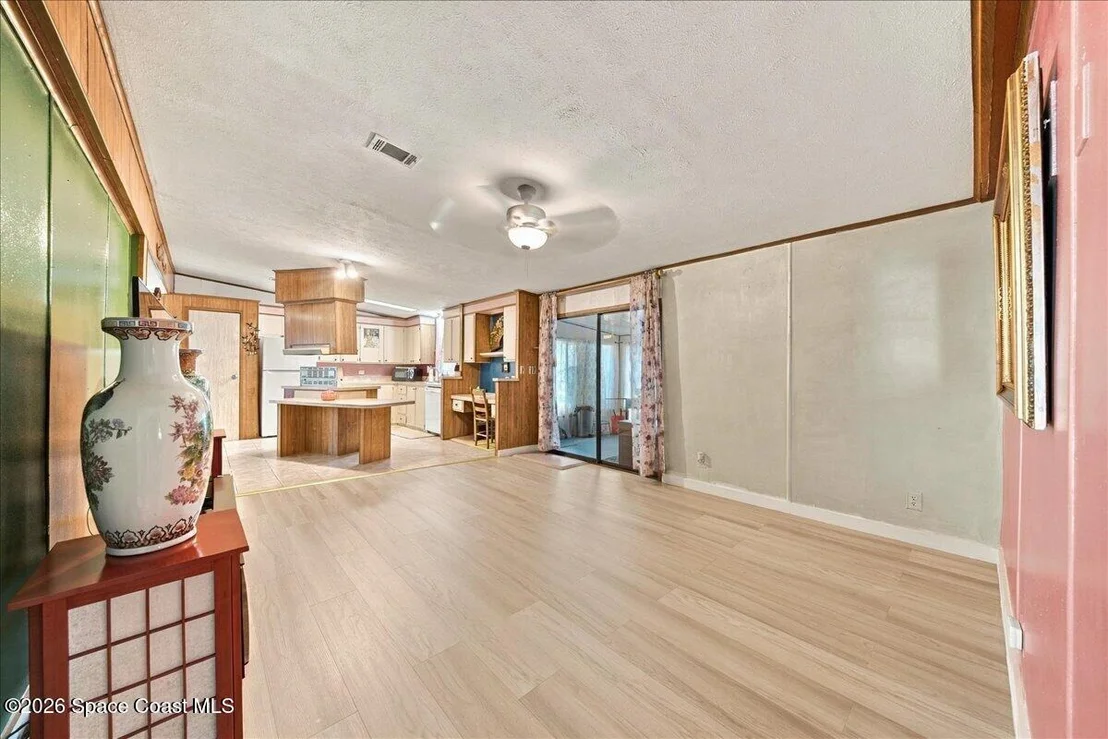 Photo of 5351 Bannock Street