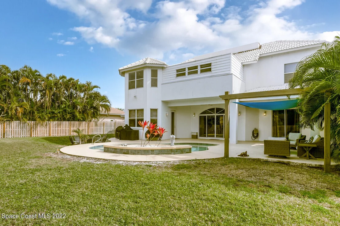 Photo of 218 Waterside Drive