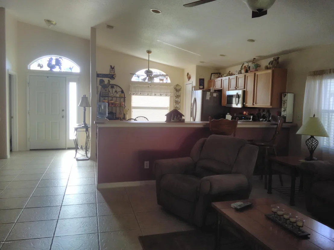 Photo of 2101 Spring Creek Circle NE