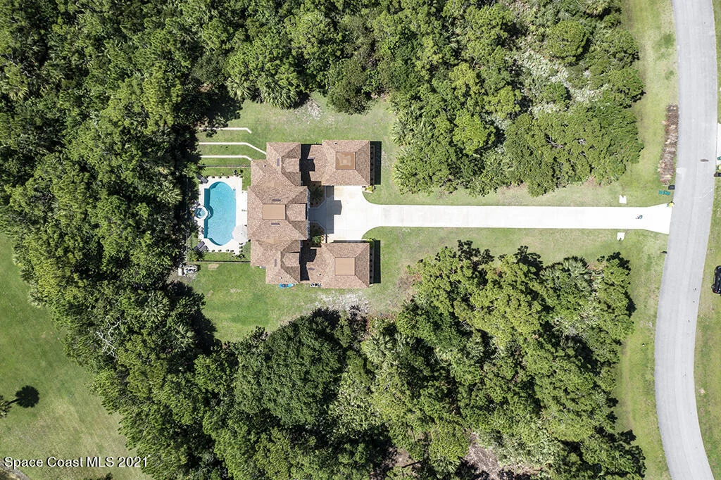 Photo of 5545 Willoughby Drive
