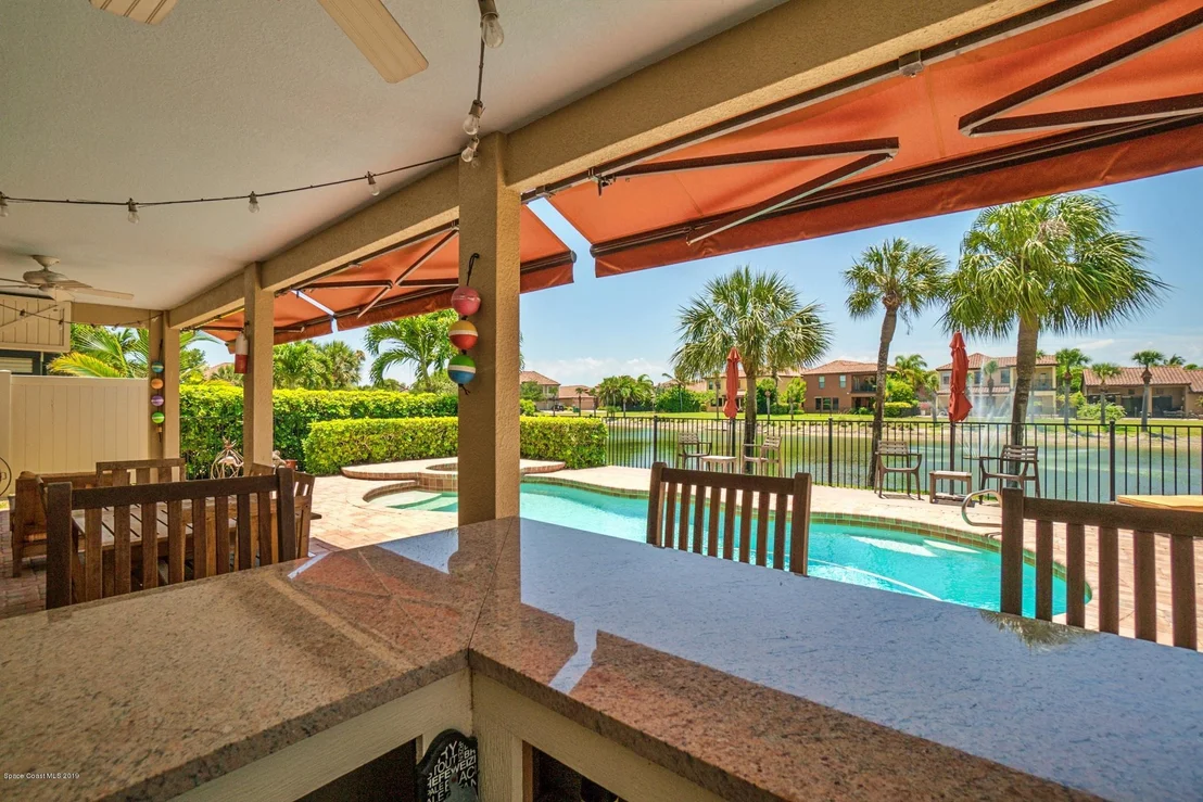 Photo of 698 Monterey Drive