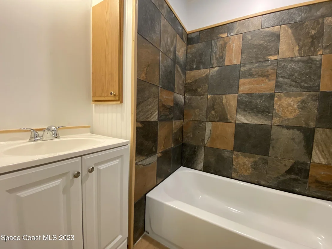Photo of 2517 Hathaway Drive