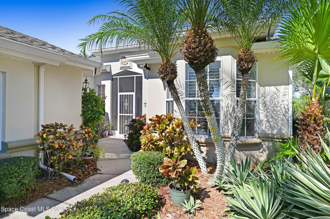 Photo of 4746 Parkstone Drive