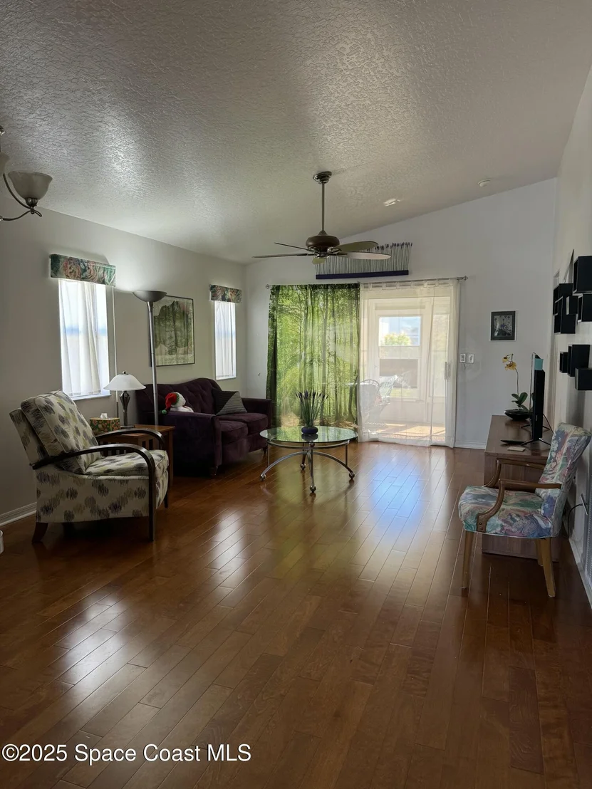 Photo of 870 Cross Lake Drive
