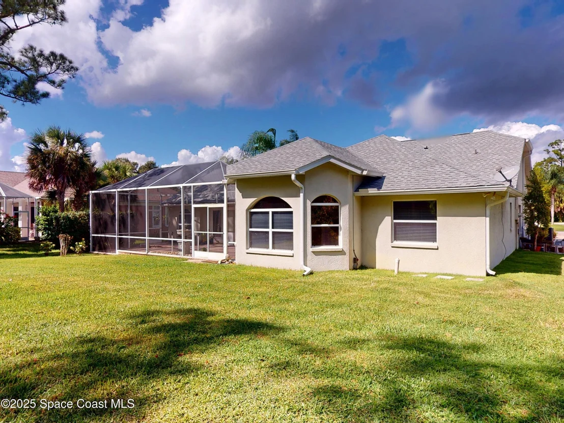 Photo of 3886 Peacock Drive