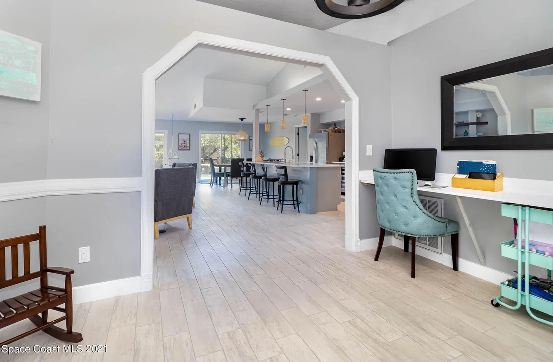 Photo of 548 Sawgrass Circle