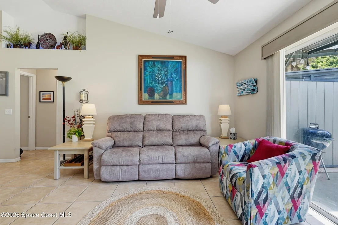 Photo of 6385 4th Place