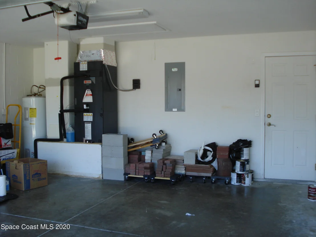 Photo of 6482 Bamboo Avenue