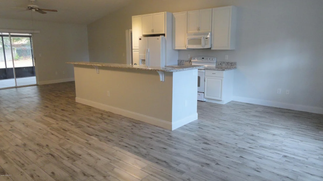 Photo of 6836 Cecil Road