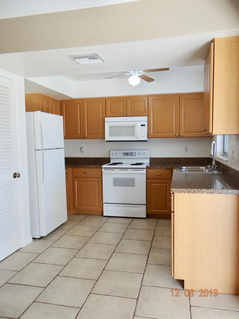 Photo of 799 Burman Lane NE