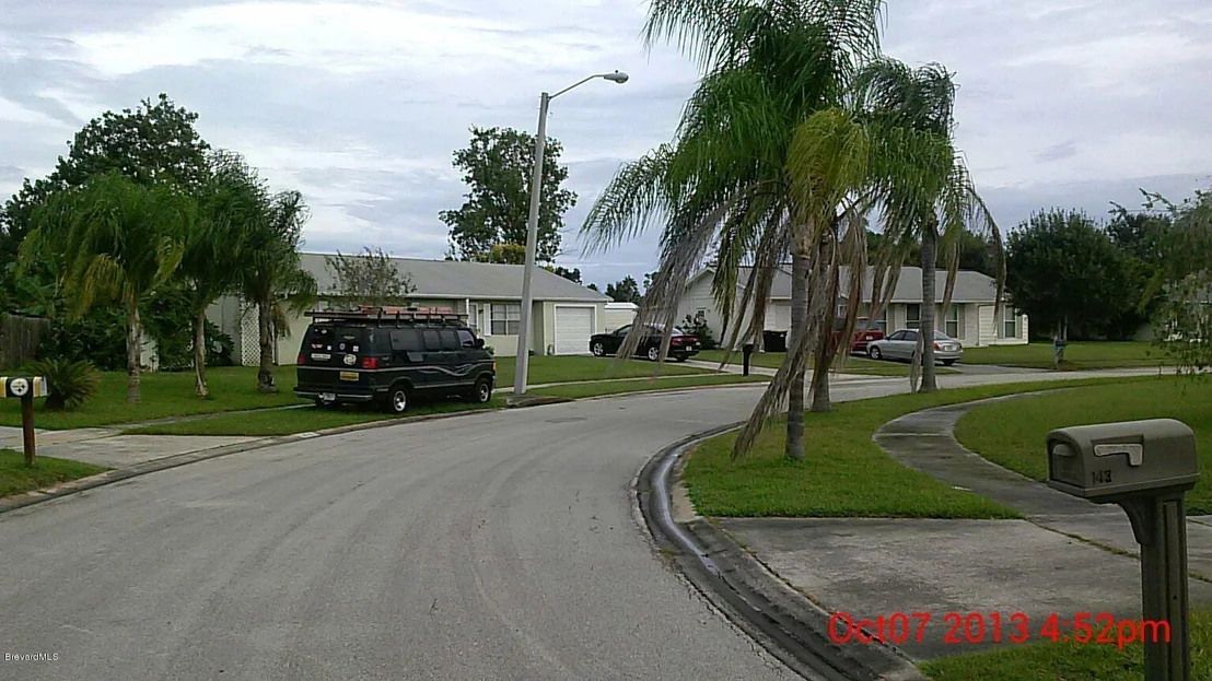 Photo of 1430 NE Cindy Circle