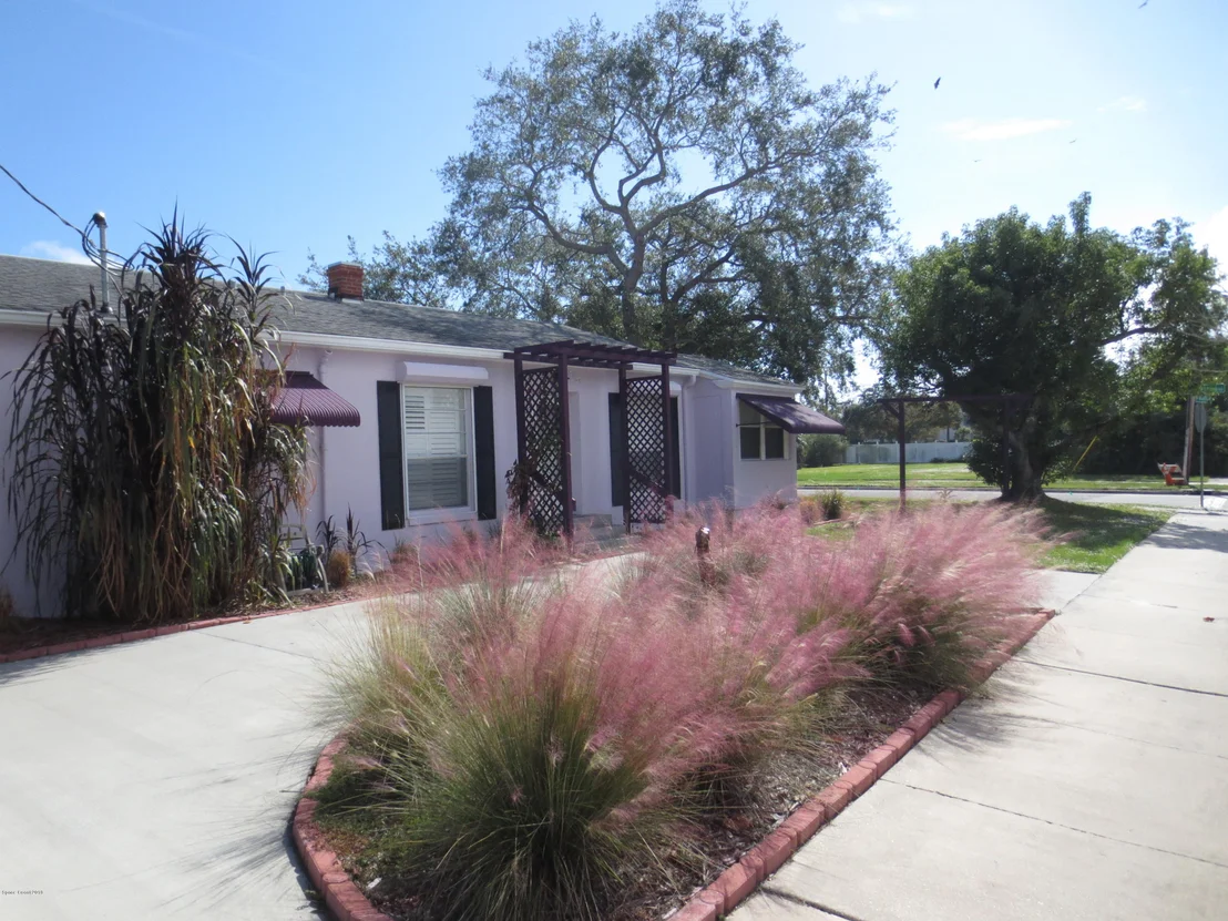 Photo of 1811 Hickory Street