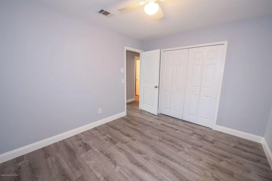 Photo of 1211 Bard Lane NE