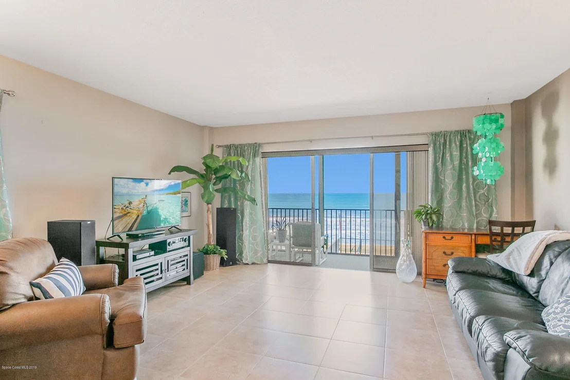 Photo of Unit 310 at 205 Highway A1a