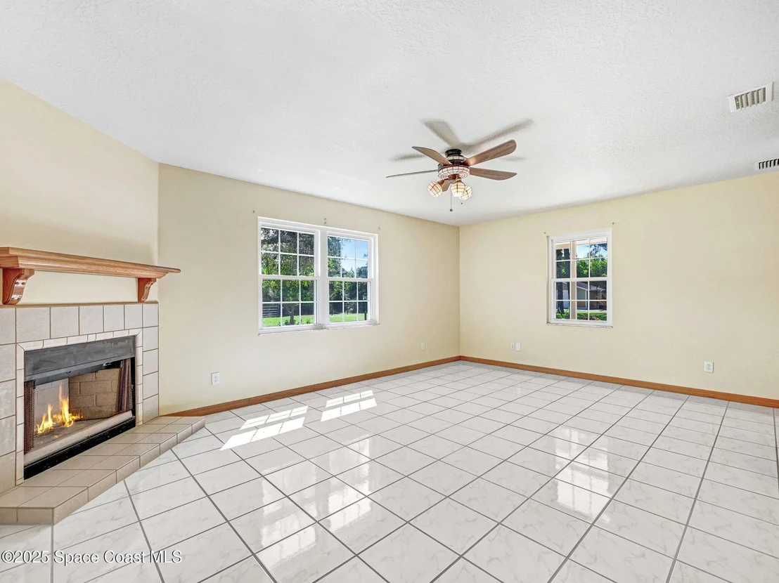 Photo of 6570 Whispering Pines Lane