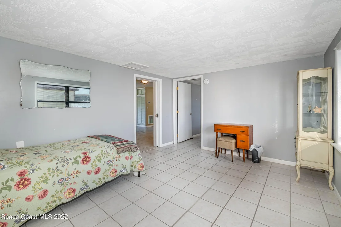 Photo of 3096 Dairy Terrace NE