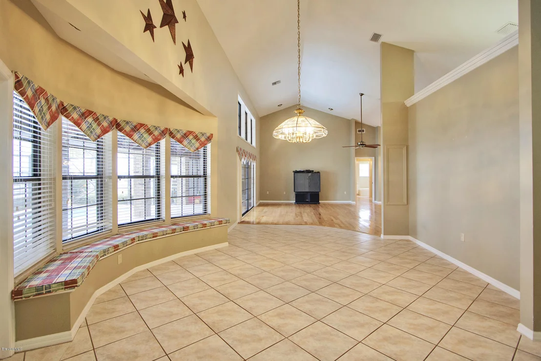Photo of 6235 Capstan Court