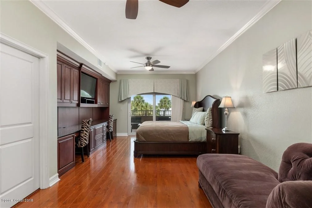 Photo of Unit 203 at 29 Riverside Drive