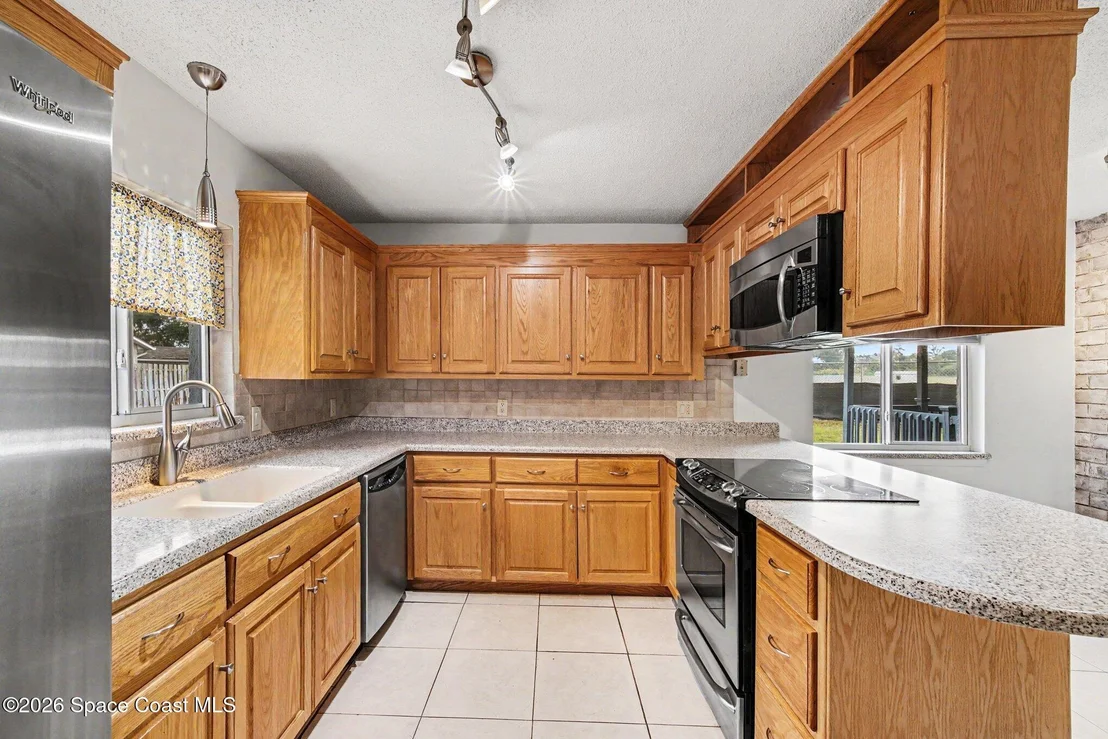 Photo of 909 Northbrook Drive