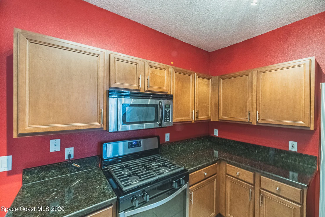 Photo of 949 Riviera Point Drive