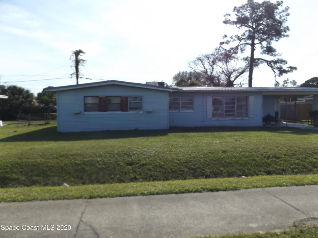 Photo of 1203 Dixon Boulevard