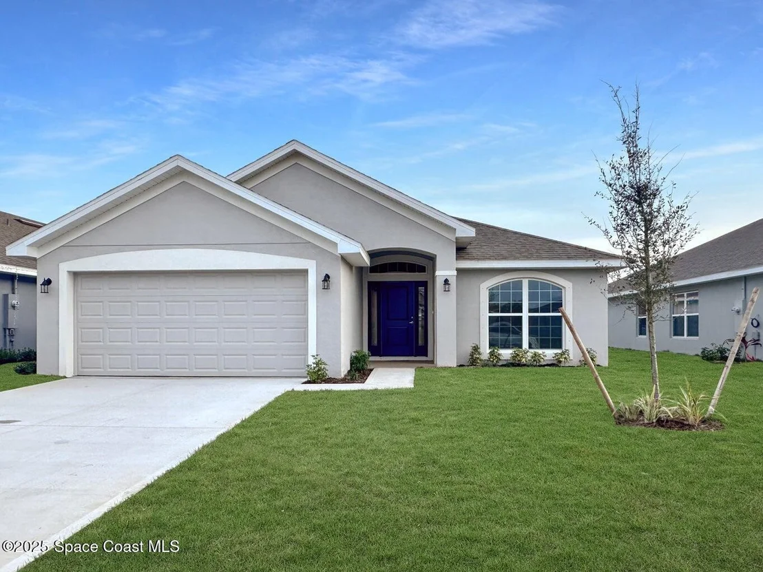 Photo of 1006 Kylar Drive NW