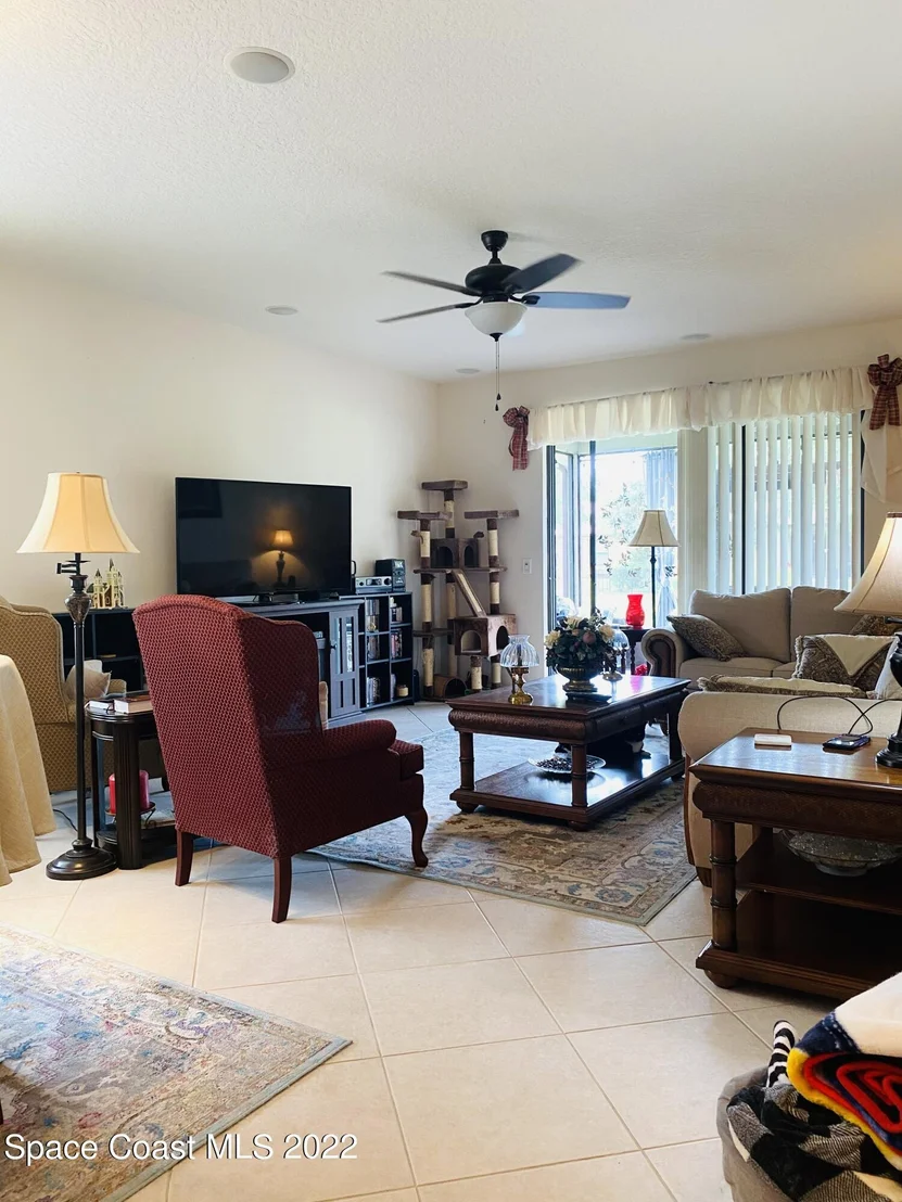 Photo of 1143 Bolle Circle