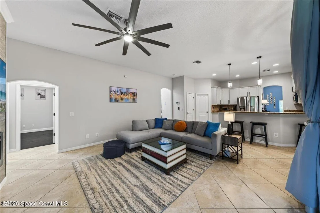 Photo of 1848 Windbrook Drive SE