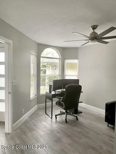 Photo of 3937 Saint Armens Circle