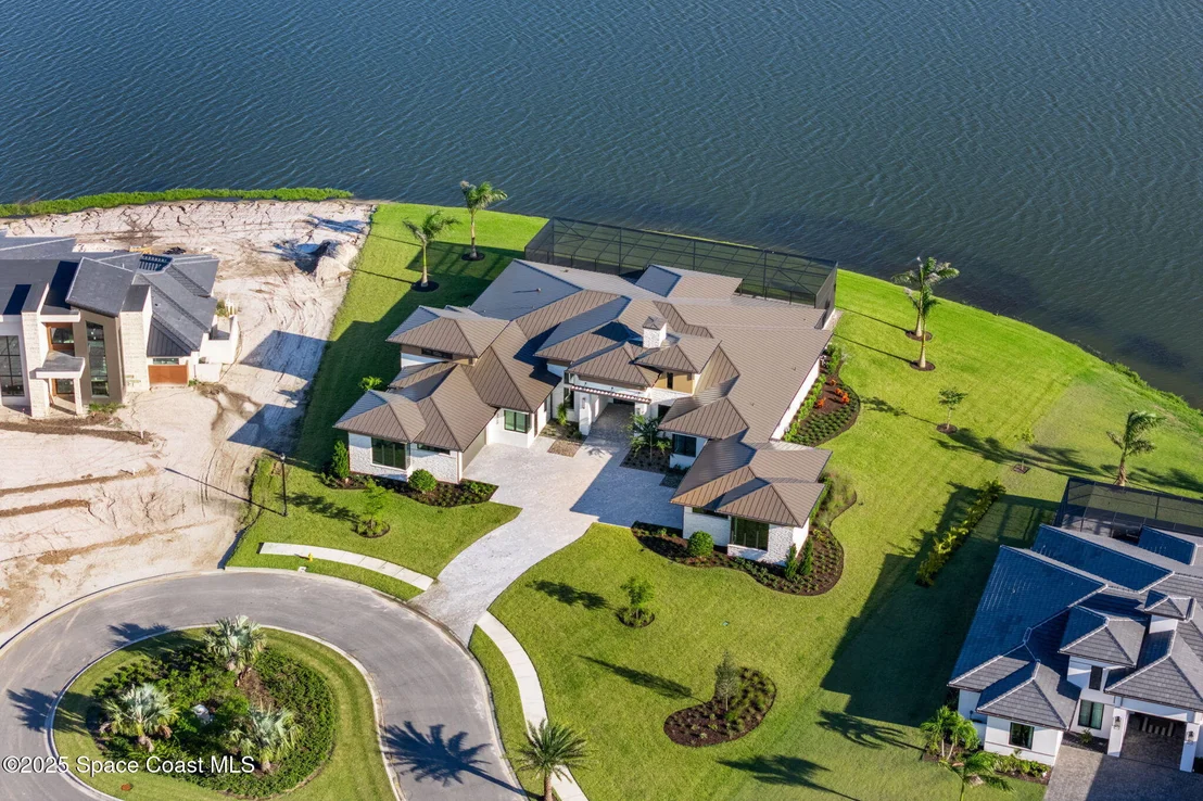 Photo of 3717 Upper Floridian Way