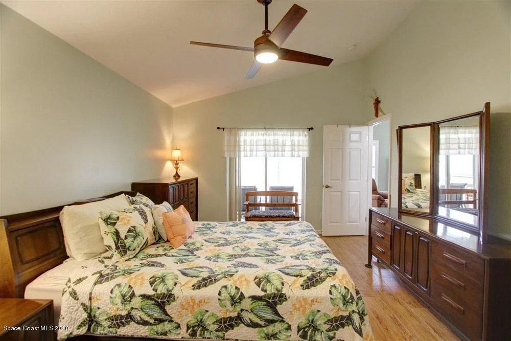 Photo of 1037 Pine Creek Circle NE