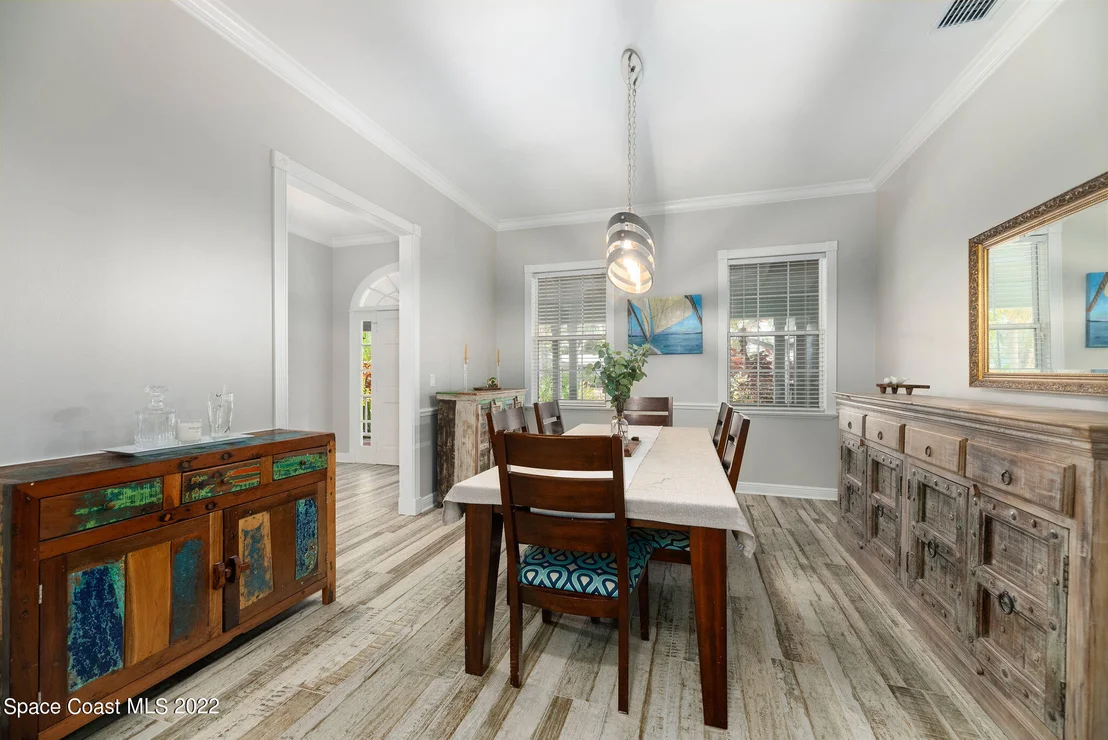 Photo of 416 Riverview Lane