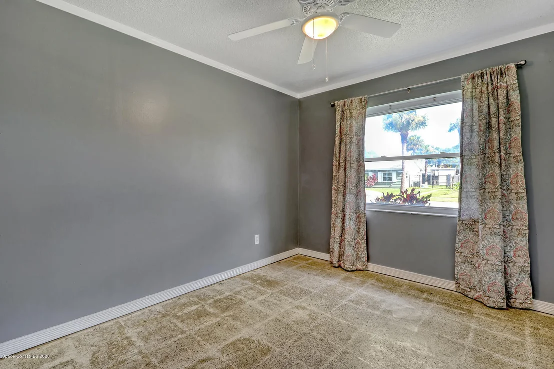 Photo of 1085 Hermosa Drive