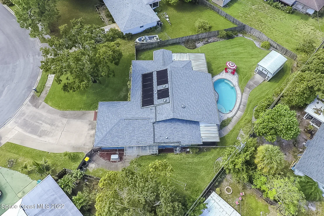 Photo of 2512 Pinehurst Circle