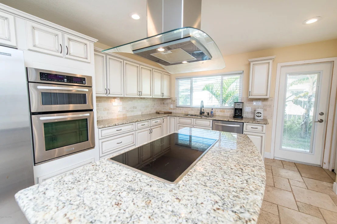 Photo of 32 Riverview Lane