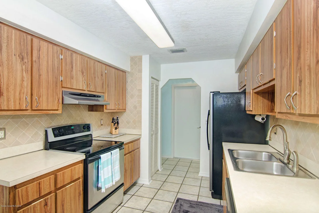Photo of 1546 Spruce Road
