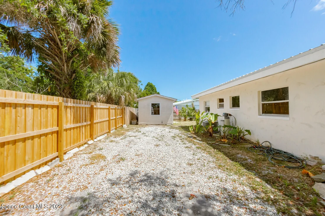 Photo of 825 Tupelo Drive