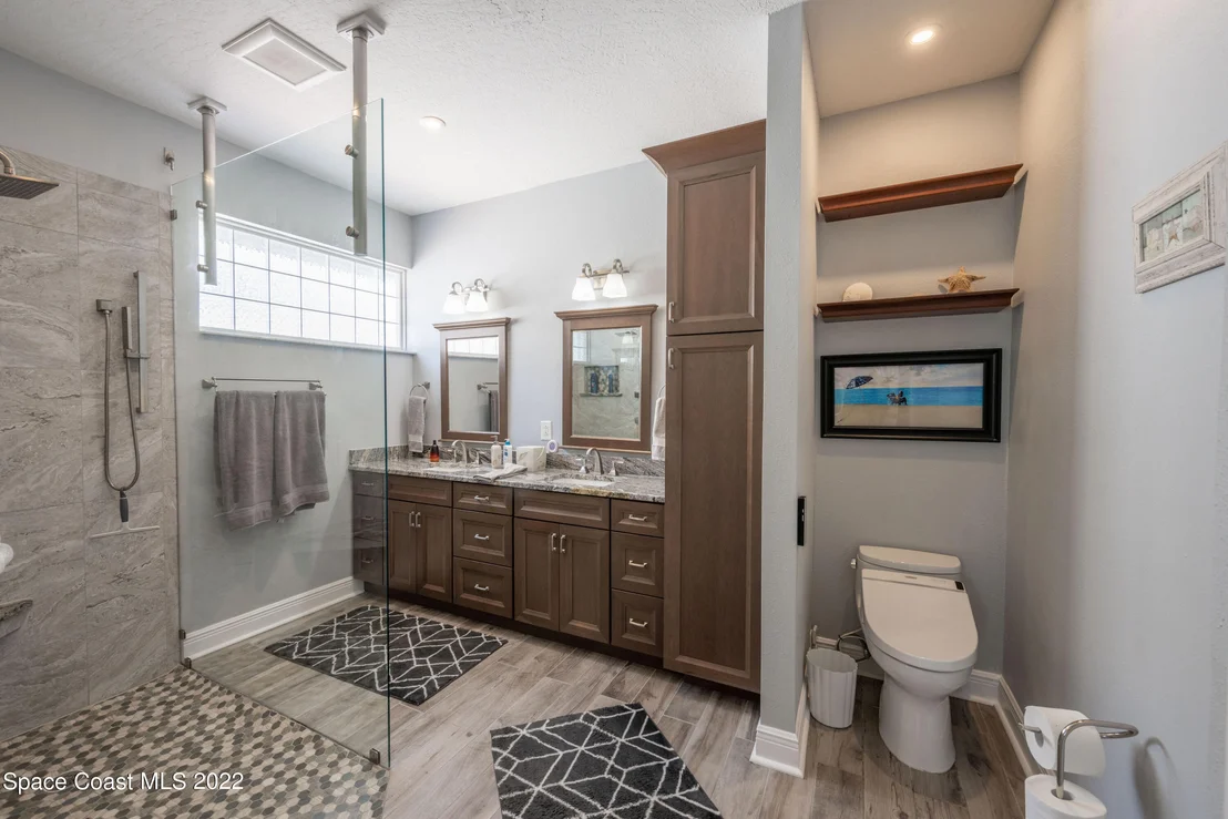 Photo of 342 Seafarer Circle