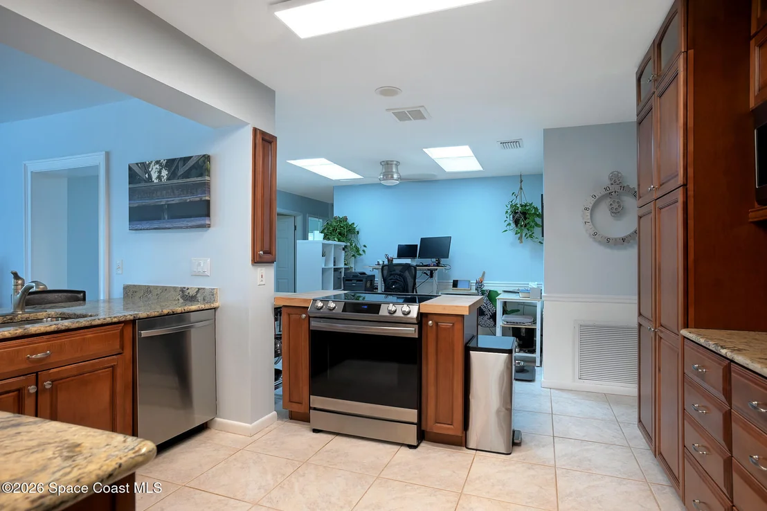 Photo of 650 Verbenia Drive