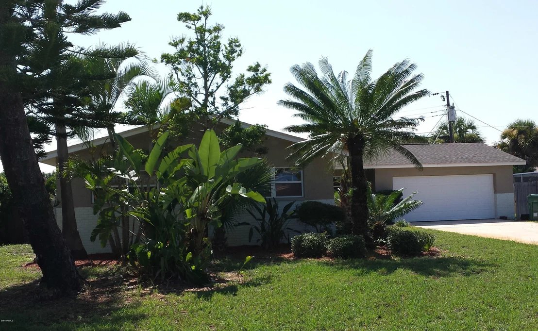 Photo of 2355 Shell Avenue