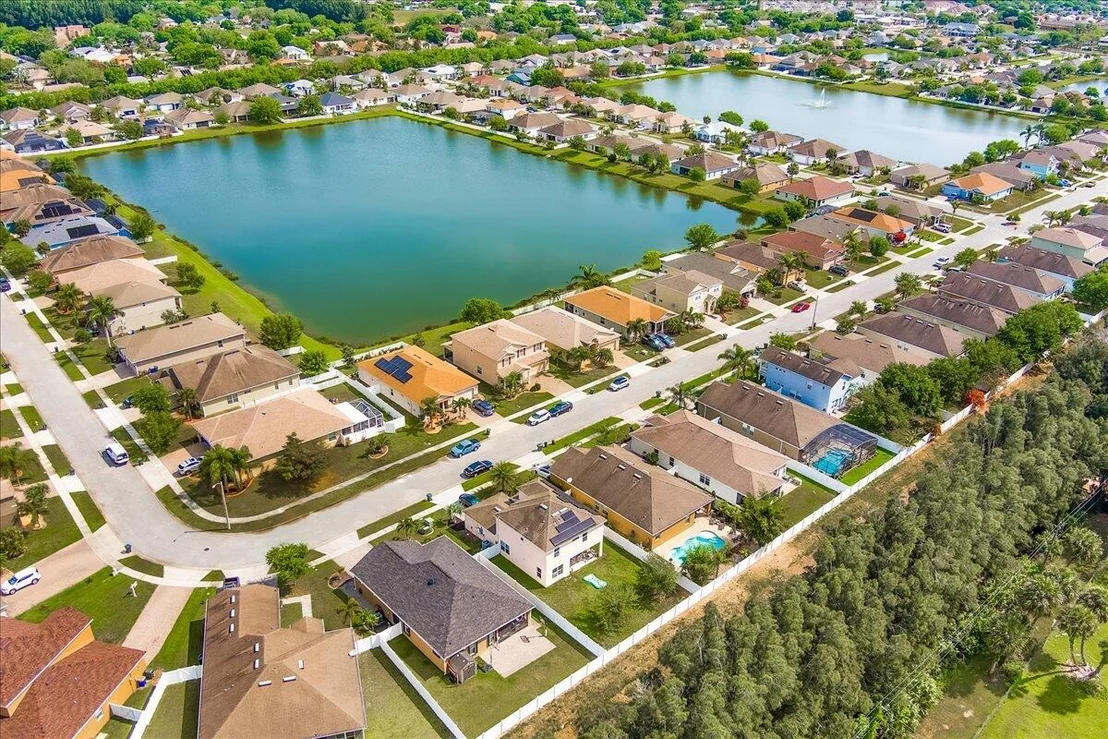 Photo of 2050 Bridgeport Circle