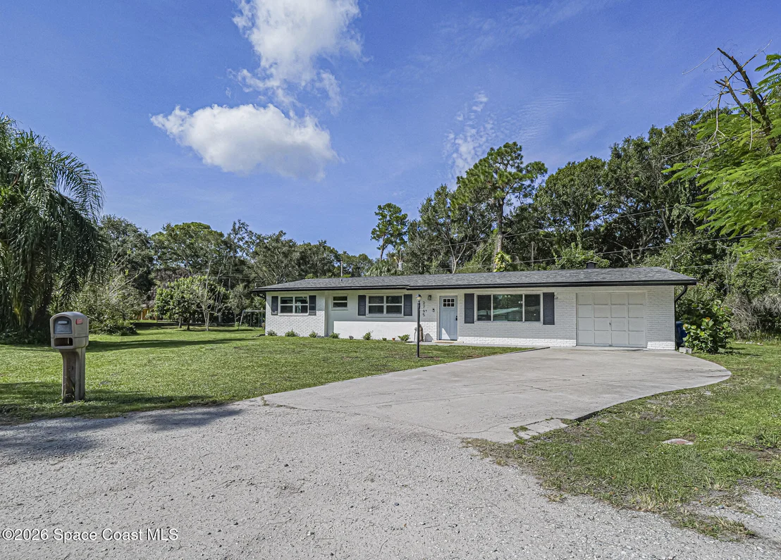 Photo of 2755 6th Place