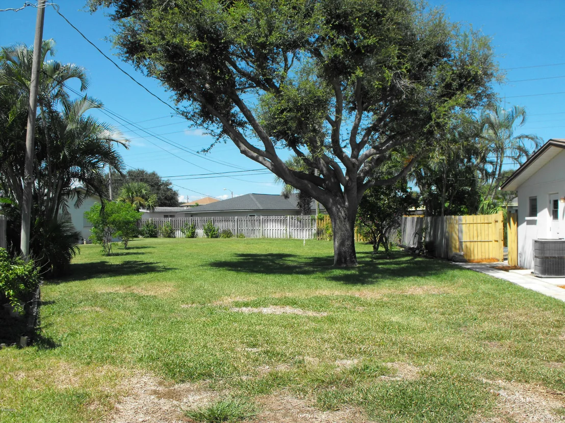 Photo of 958 Brett Circle