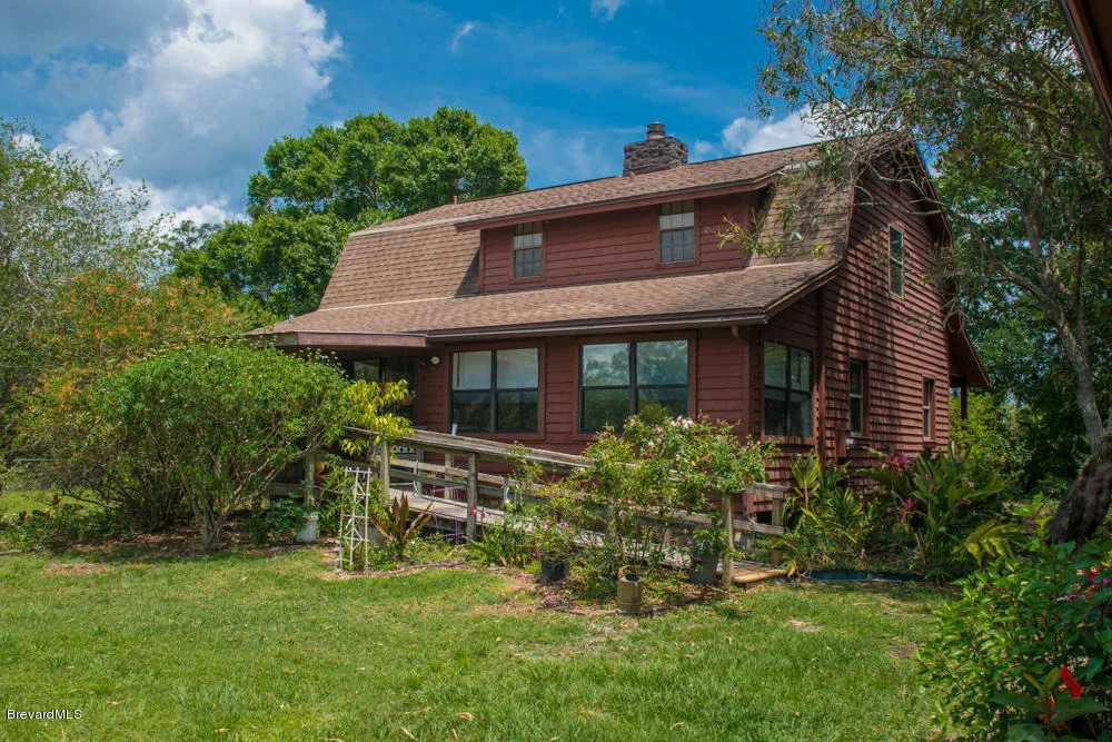 Photo of 3230 Leghorn Road