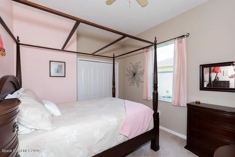 Photo of 1772 Windbrook Drive SE