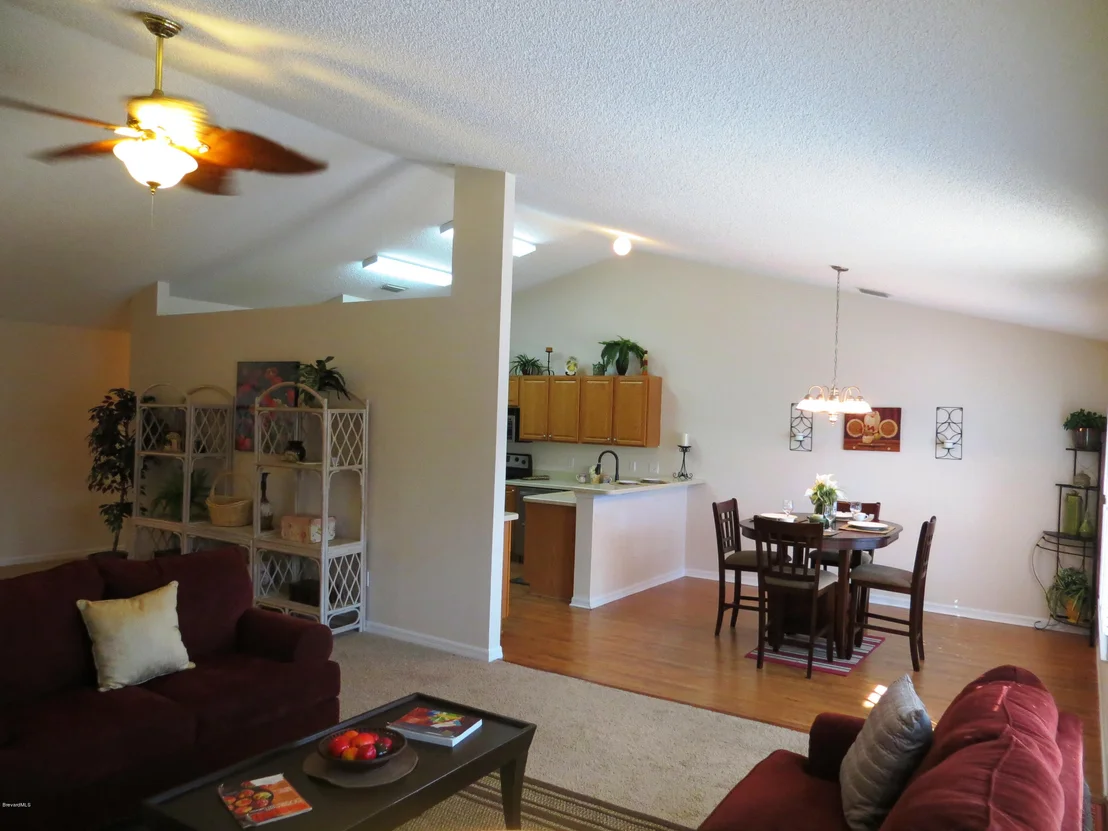 Photo of 1500 Whitman Drive